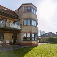 Bright Apartment With Large and Sunny Garden