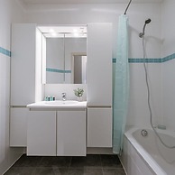 Bright Apartment With Large and Sunny Garden