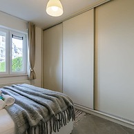 Bright Apartment With Large and Sunny Garden