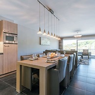 Bright Apartment With Parking Near the Beach