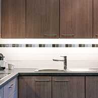 Bright Apartment With Parking Near the Beach