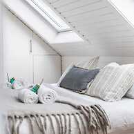 Spacious Duplex Apartment in the Center of Knokke