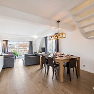 Spacious Duplex Apartment in the Center of Knokke