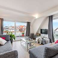 Spacious Duplex Apartment in the Center of Knokke
