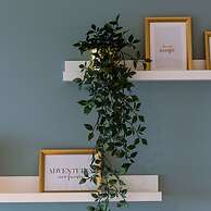 Modern Studio With Seaview and Parking