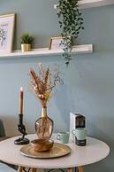 Modern Studio With Seaview and Parking