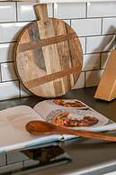 Apartment Near the Beach With Terace