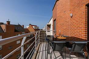 Apartment Near the Beach With Terace