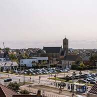 Apartment Near the Beach With Terace