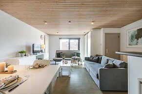 Apartment Near the Beach With Terace