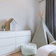 Bright Seaview Apartment in Oostende