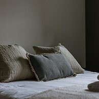 BE MID Cyri 16-00 02