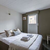 BE MID Cyri 16-00 02