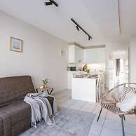 Bright Apartment With 2 Terraces Close to Beach