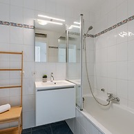 Bright Apartment With 2 Terraces Close to Beach