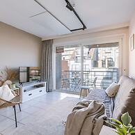 Bright Apartment With 2 Terraces Close to Beach