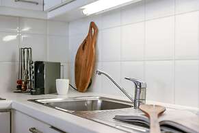 Bright Apartment With 2 Terraces Close to Beach