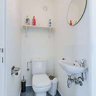 Bright Apartment With 2 Terraces Close to Beach