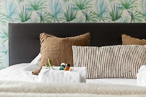 Spacious House With 3 Terraces