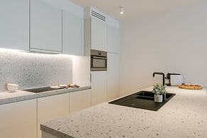 Lovely new Apartment Within the Historic Vives University Site in Oste