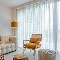 Lovely new Apartment Within the Historic Vives University Site in Oste