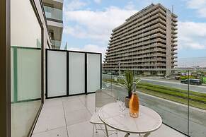 Lovely new Apartment Within the Historic Vives University Site in Oste