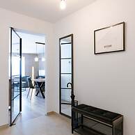 Charming Apartment Close to the Harbor