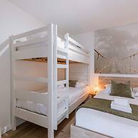 Charming Apartment Close to the Harbor