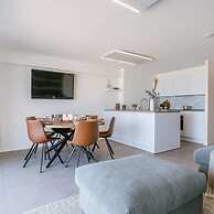 Frontal Seaview Apartment in Blankenberge