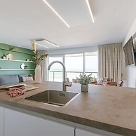 Frontal Seaview Apartment in Blankenberge