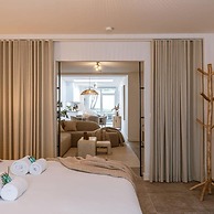 Cosy Bohemian Decorated Apartment With Terrace