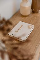 Cosy Bohemian Decorated Apartment With Terrace