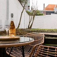 Cosy Bohemian Decorated Apartment With Terrace