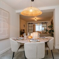 Cosy Bohemian Decorated Apartment With Terrace