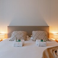 Cosy Bohemian Decorated Apartment With Terrace