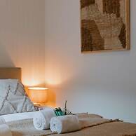 Cosy Bohemian Decorated Apartment With Terrace