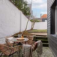 Cosy Bohemian Decorated Apartment With Terrace