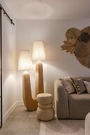 Cosy Bohemian Decorated Apartment With Terrace