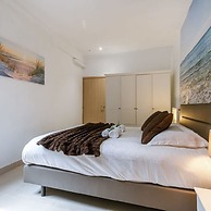 Spacious Apartment With Terrace in Ostend