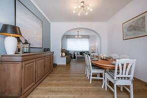 Spacious Apartment With Terrace in Ostend