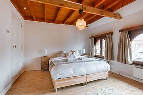 Charming Mansion in Vibrant Antwerp