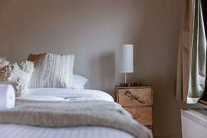 Charming Mansion in Vibrant Antwerp