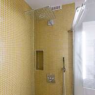 Charming and Cozy Apartment With sea View