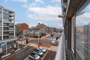 Charming and Cozy Apartment With sea View