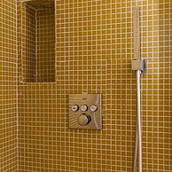 Charming and Cozy Apartment With sea View