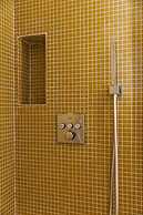 Charming and Cozy Apartment With sea View