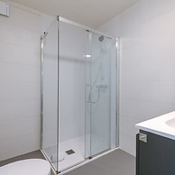 Spacious Vacation Home for 12 Guests in Westende