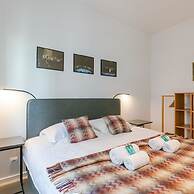 Brand new Apartment With Terrace in Sky Garden