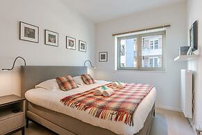 Brand new Apartment With Terrace in Sky Garden