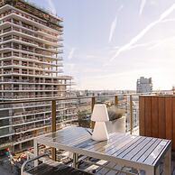 Brand new Apartment With Terrace in Sky Garden